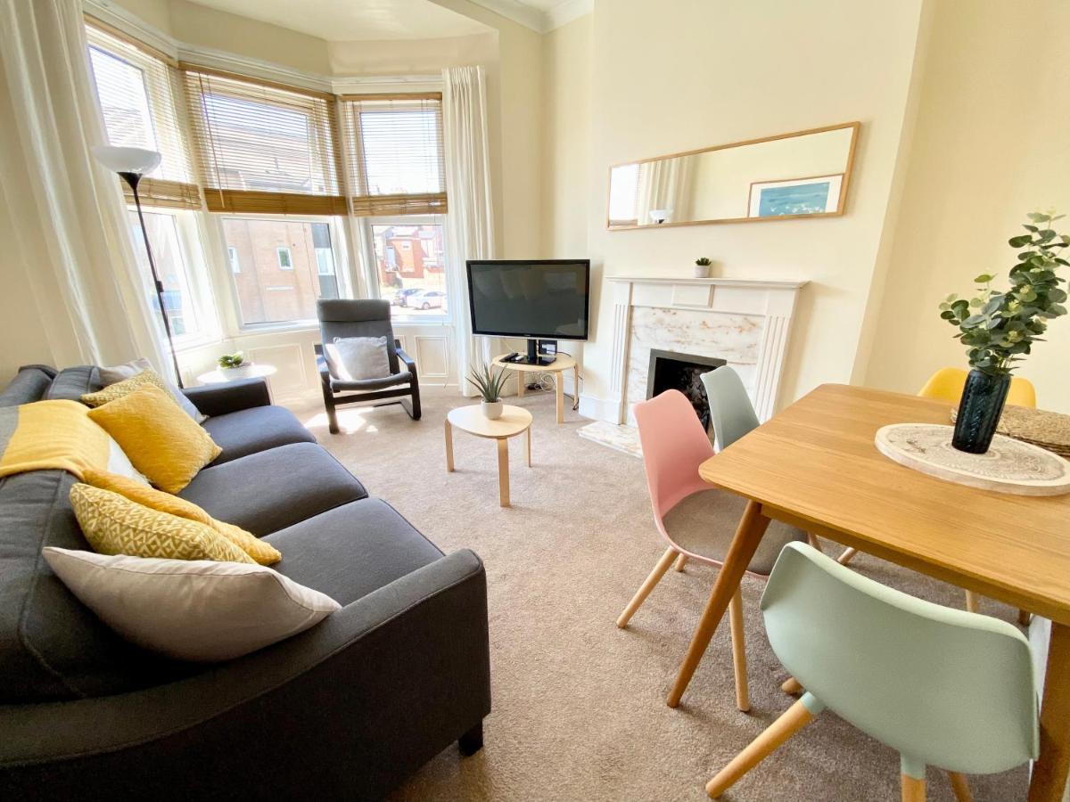 8 Margaret Road, *