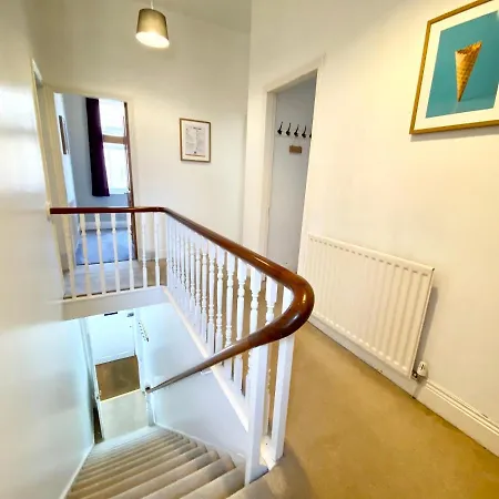Appartamento 8 Margaret Road, Whitley Bay Esterno foto